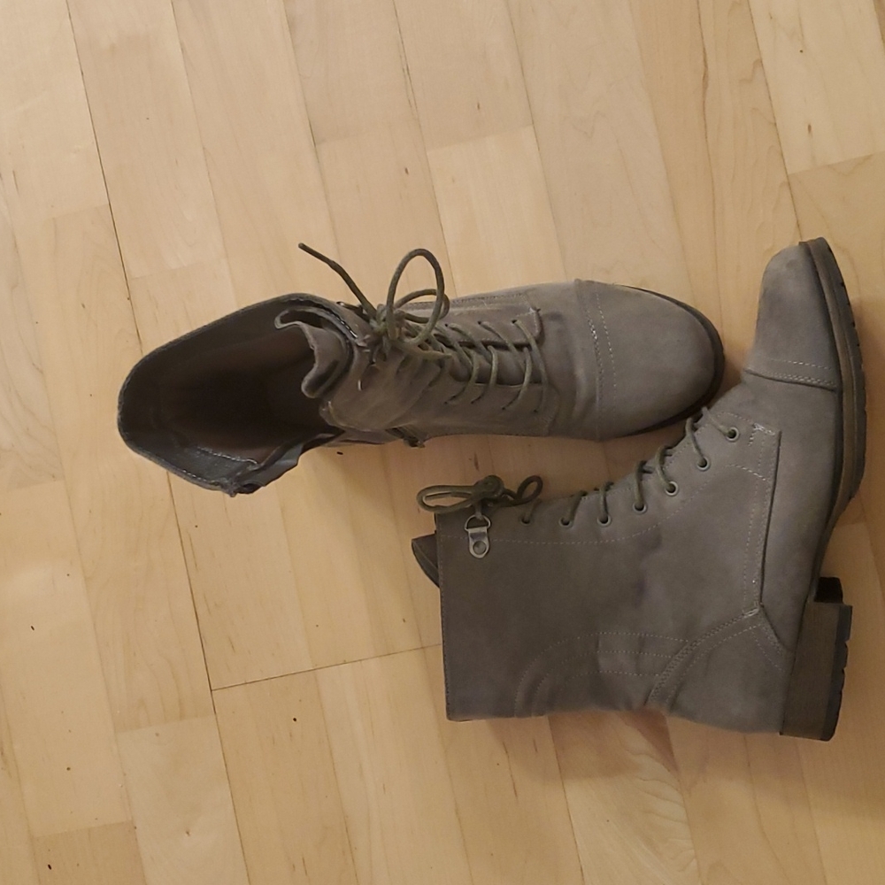Womens boots